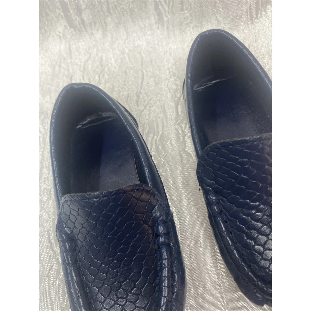 Toddler Size 3 Months No Brand  Navy Loafers
